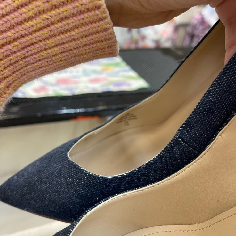 Marc Fisher Dark Denim Pointed Toe Block Heel Pumps - Picture 9 of 10